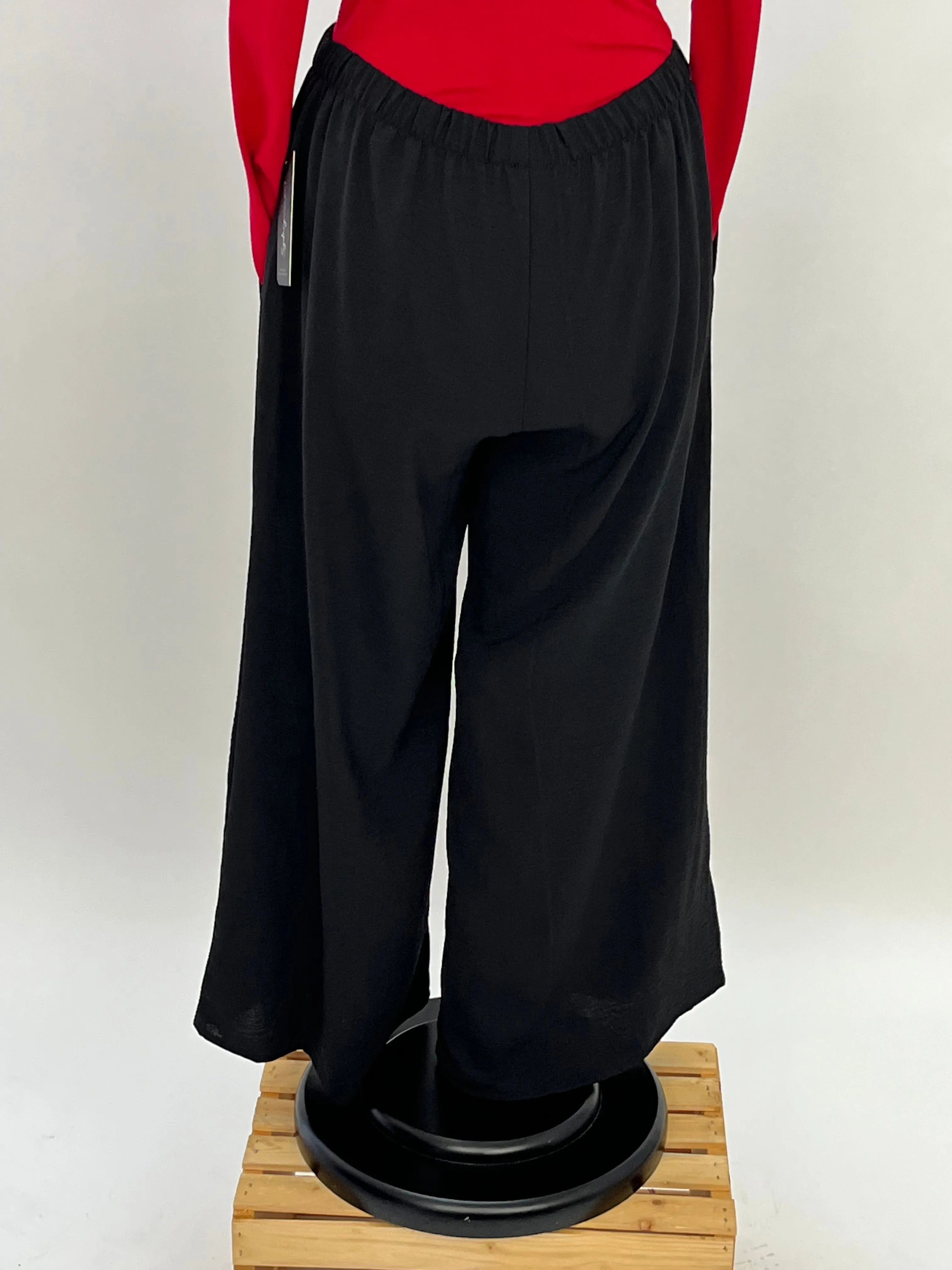 Air Flow Wide Leg Pant - Black