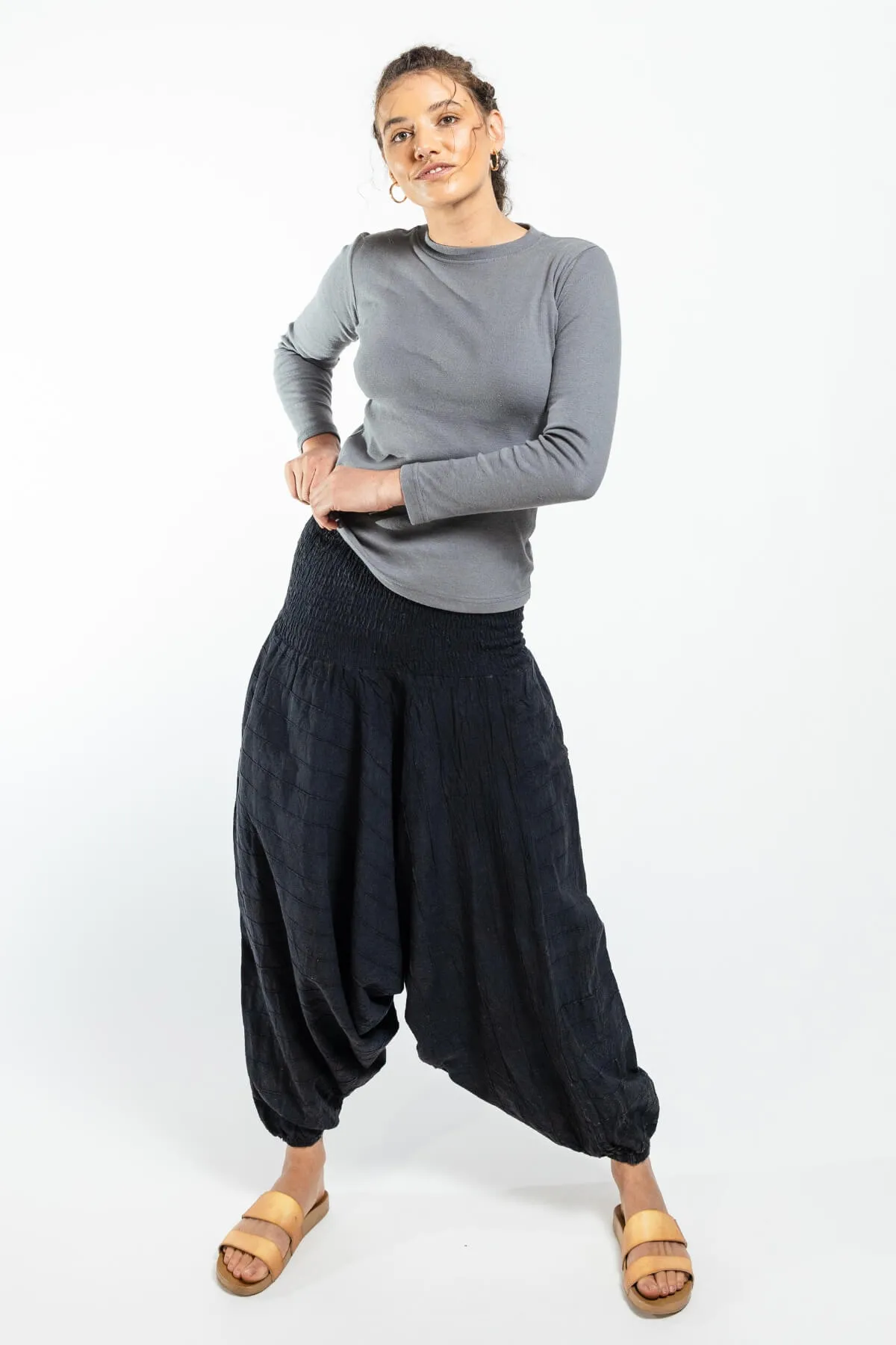 Low Crotch Pants Pintuck - Black