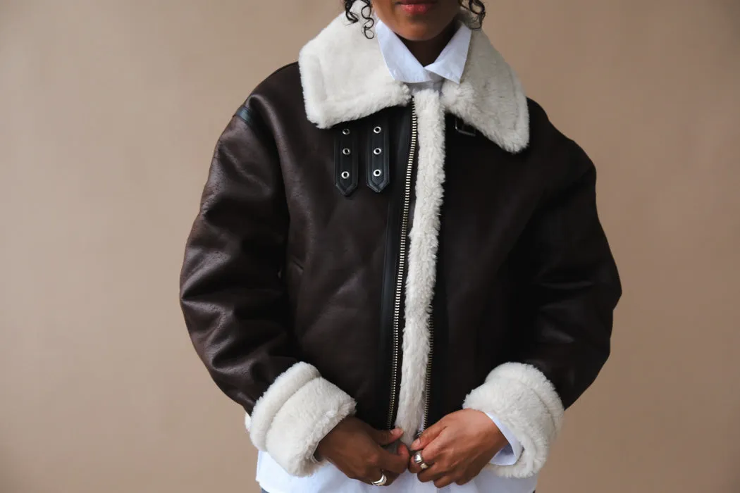 UNISEX LOOSE FIT LINE SHEARLING JACKET