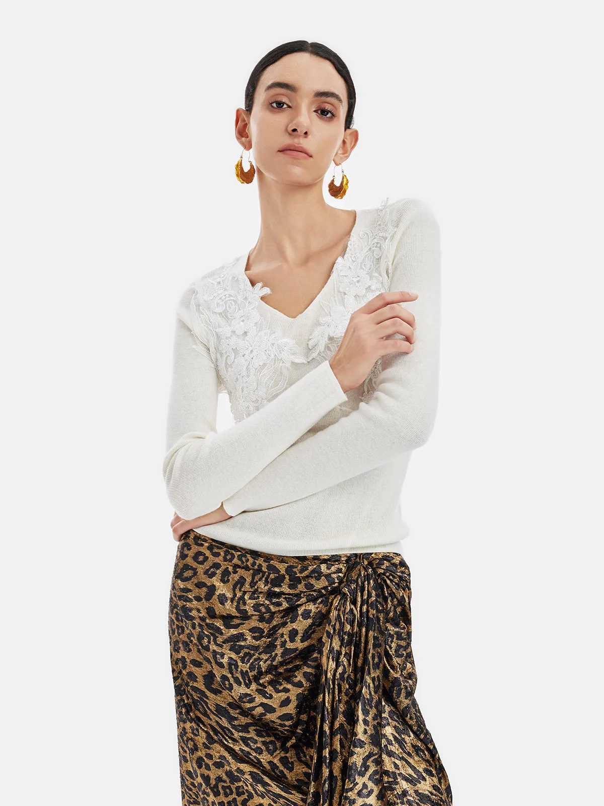 V-Neck Lace Wool Embroidered Sweater