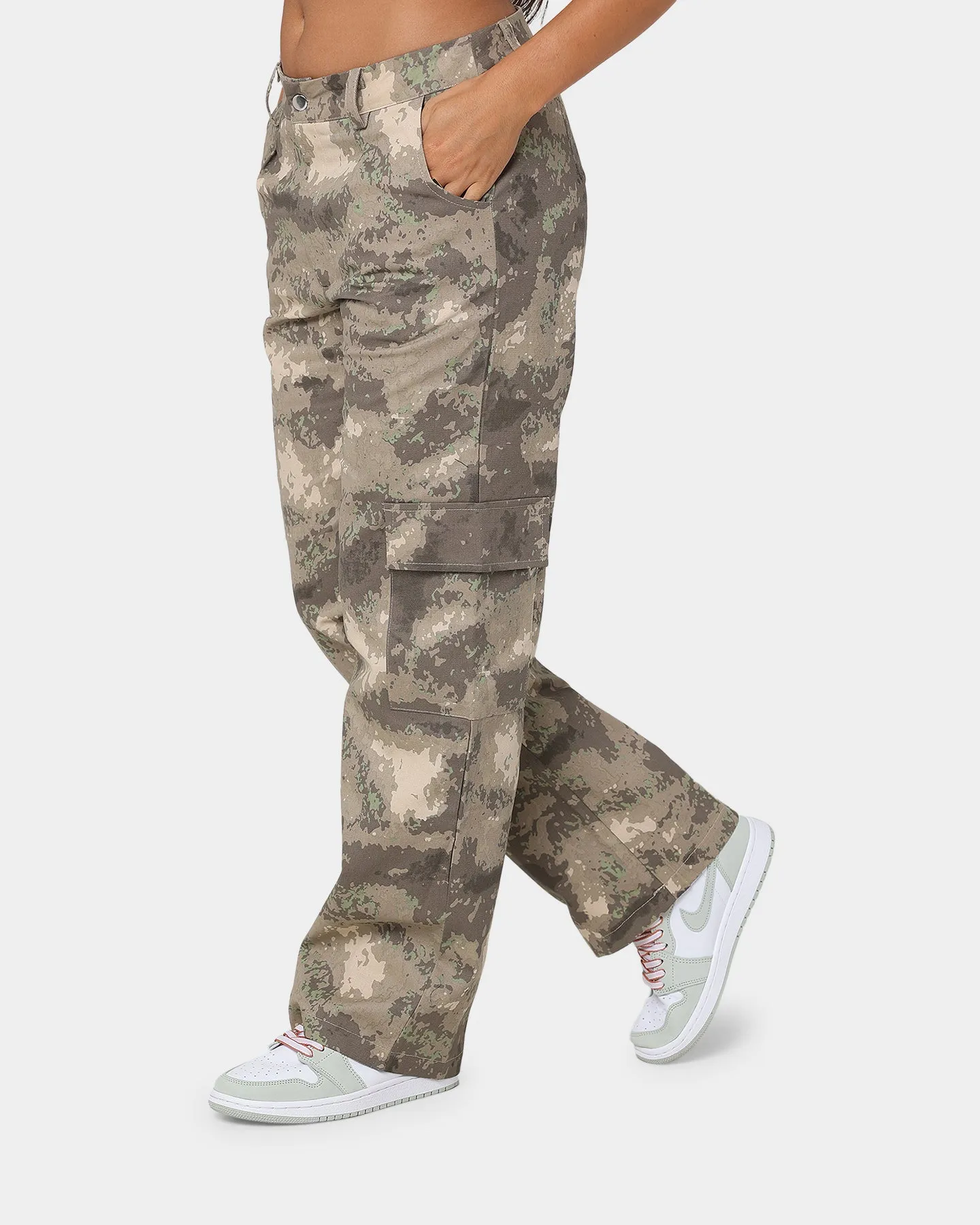 XXIII Women's Abril Camo Pants Desert Camo